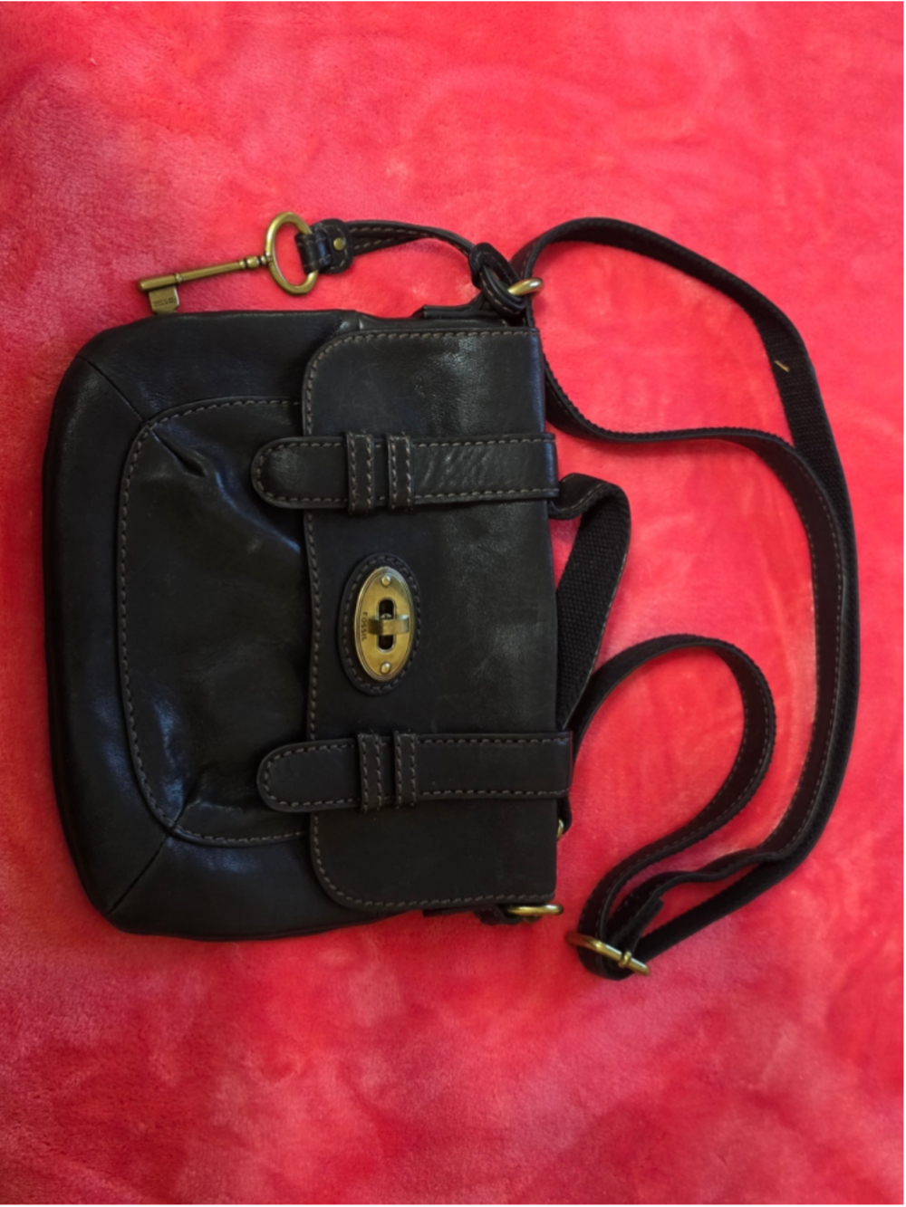 Women's Fossil Black Leather Crossbody Bag